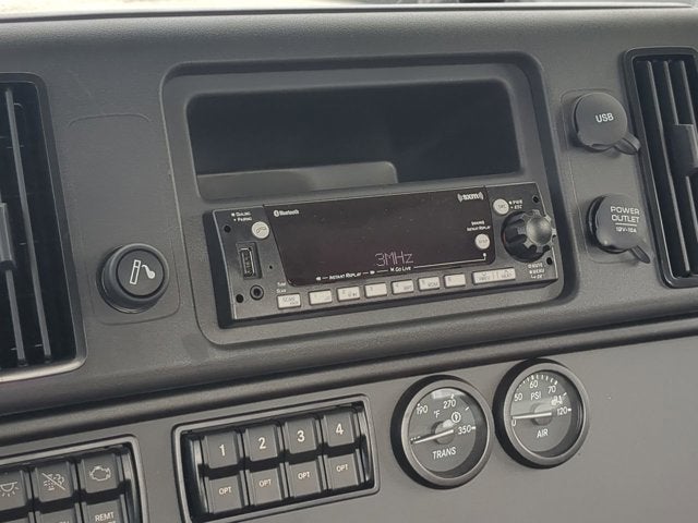 2025 Freightliner M2 106 M2 106