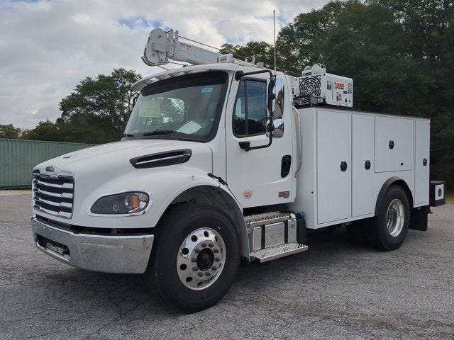 2025 Freightliner M2 106 M2 106