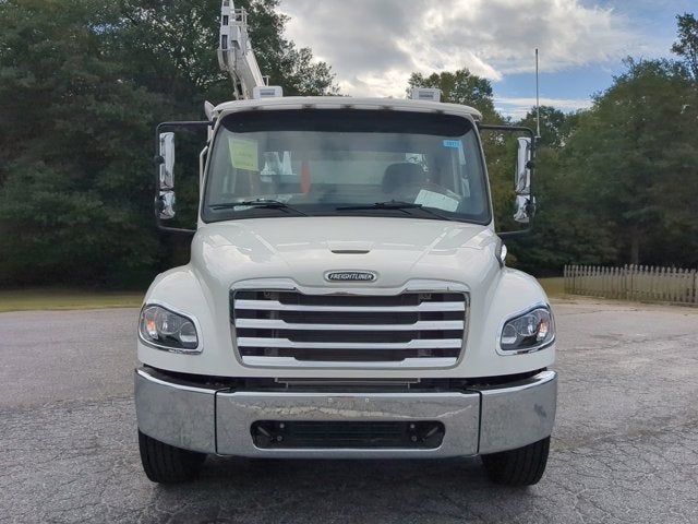 2025 Freightliner M2 106 M2 106