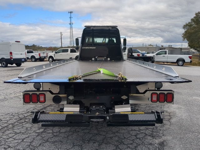 2026 Freightliner M2 M2