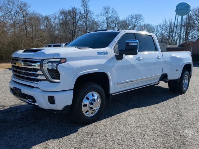 2024 Chevrolet Silverado 3500HD High Country