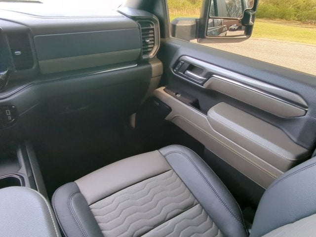 2024 Chevrolet Silverado 2500HD ZR2