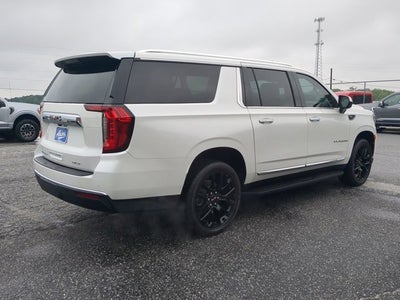 2023 GMC Yukon XL SLT