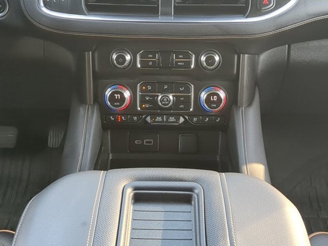 2023 GMC Yukon XL AT4