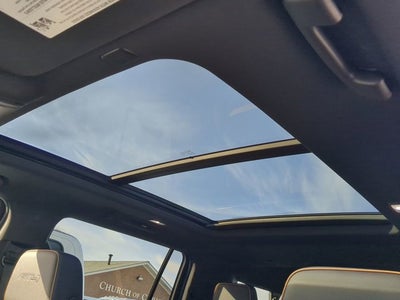 2023 GMC Yukon XL AT4