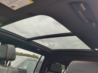 2024 GMC Yukon XL AT4