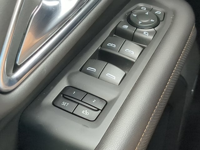 2024 GMC Yukon XL AT4