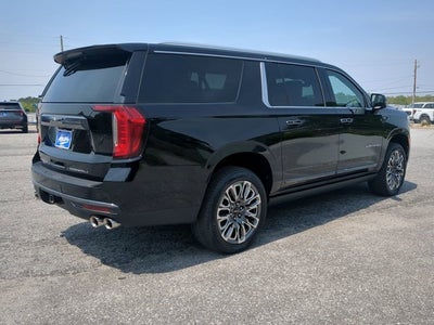 2023 GMC Yukon XL Denali Ultimate