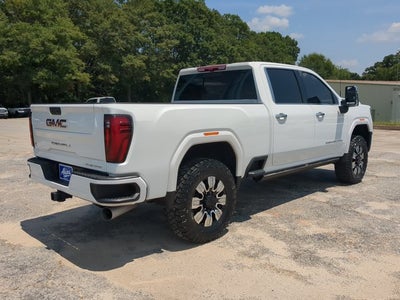 2025 GMC Sierra 2500HD Denali