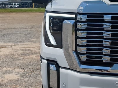 2025 GMC Sierra 2500HD Denali