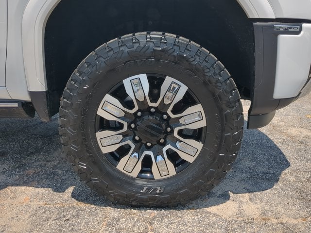2025 GMC Sierra 2500HD Denali