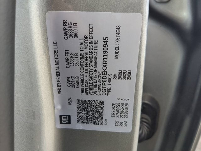 2024 GMC Canyon 4WD AT4