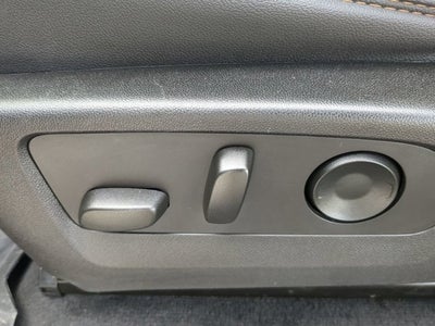 2024 GMC Canyon 4WD AT4