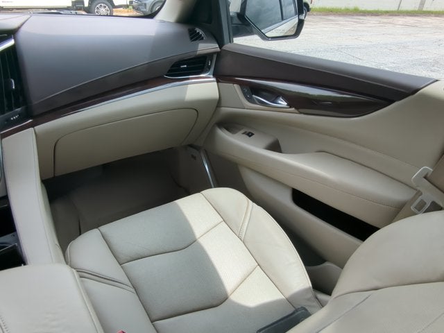 2017 Cadillac Escalade ESV Luxury