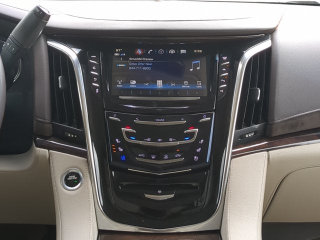 2017 Cadillac Escalade ESV Luxury