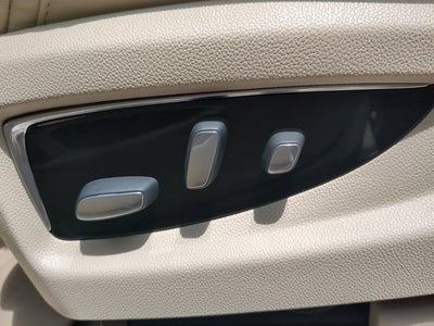 2017 Cadillac Escalade ESV Luxury