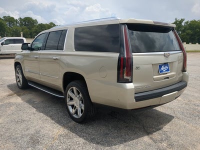 2017 Cadillac Escalade ESV Luxury