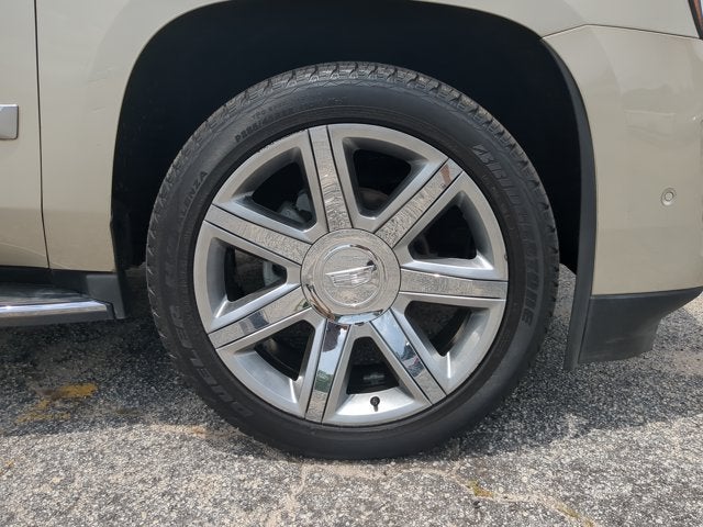 2017 Cadillac Escalade ESV Luxury