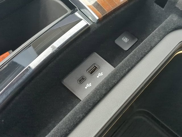 2025 Cadillac Escalade 4WD Sport Platinum