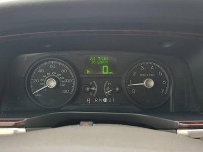 2006 Lincoln Town Car Signature