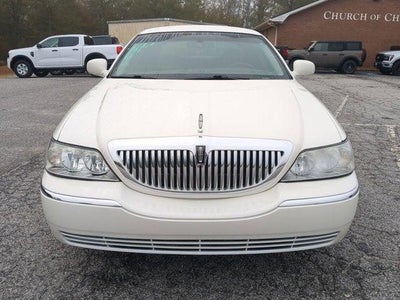 2006 Lincoln Town Car Signature