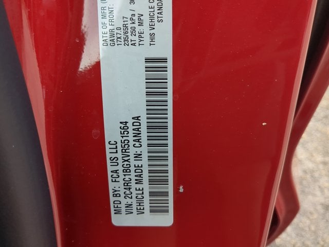 2027 Chrysler Pacifica Select