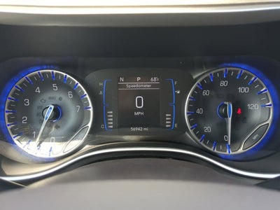 2020 Chrysler Voyager LX