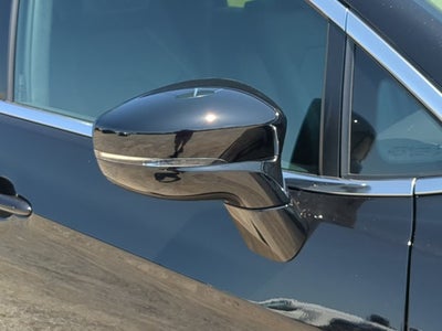 2027 Chrysler Pacifica LX