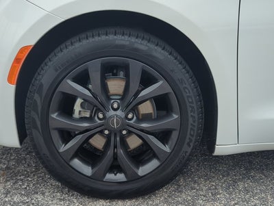 2019 Chrysler Pacifica Touring Plus