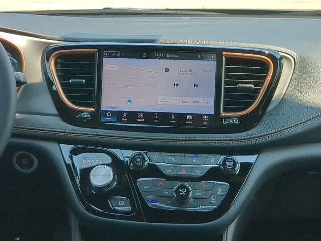 2027 Chrysler Pacifica Pinnacle
