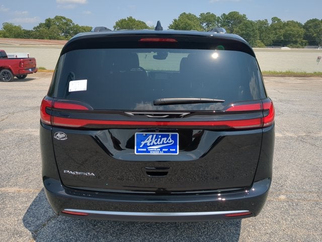 2027 Chrysler Pacifica Pinnacle