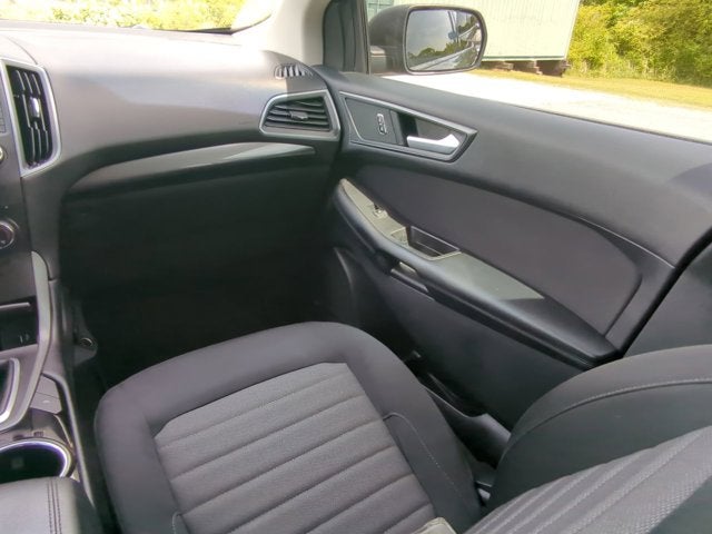 2018 Ford Edge SE