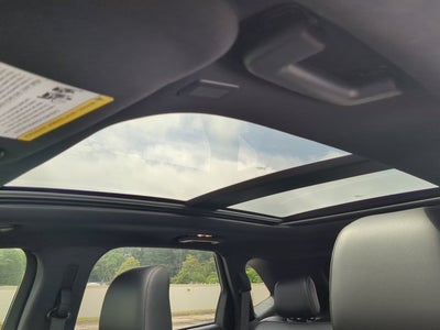 2022 Ford Edge ST-Line