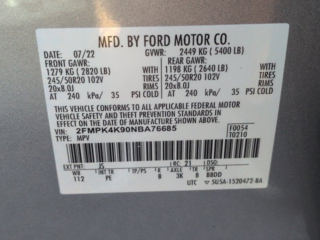 2022 Ford Edge Titanium