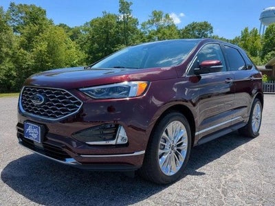 2024 Ford Edge Titanium
