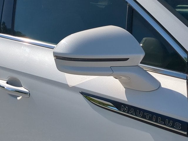2019 Lincoln Nautilus Black Label
