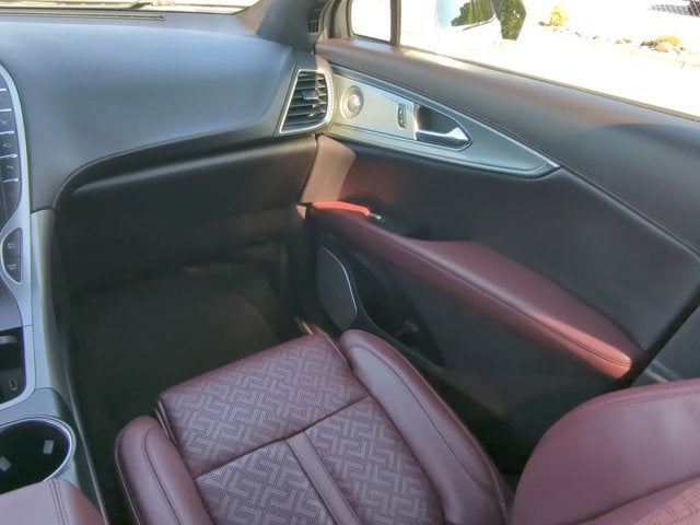 2019 Lincoln Nautilus Black Label