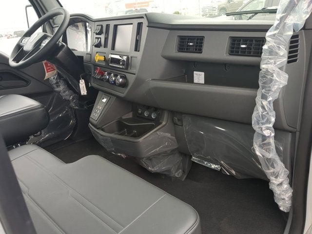 2026 Kenworth T-280 equipped with 21.5ft Chevron LCG Rollback