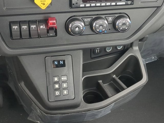 2026 Kenworth T-280 equipped with 21.5ft Chevron LCG Rollback