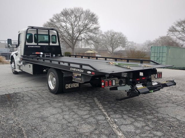 2026 Kenworth T-280 equipped with 21.5ft Chevron LCG Rollback