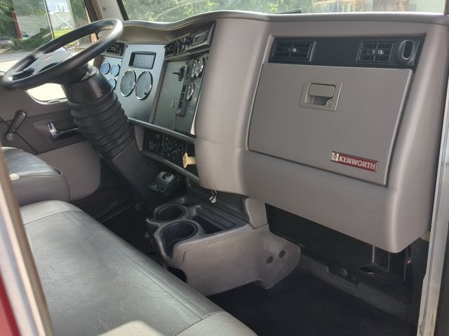 2014 Kenworth T270 Base