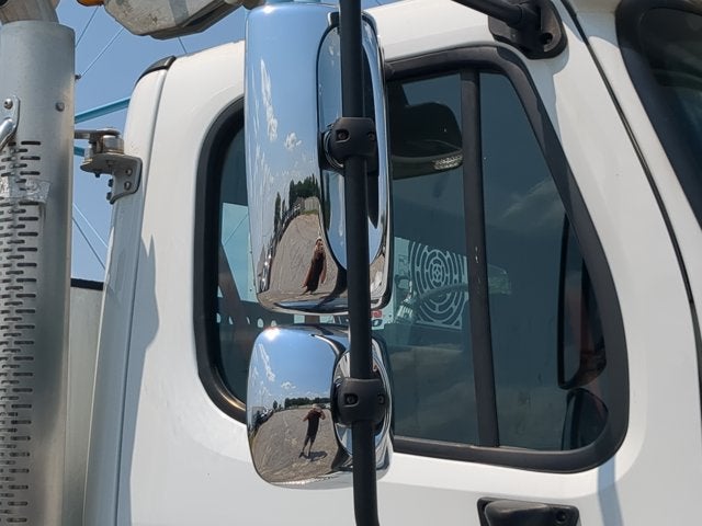 2025 Freightliner M2 106 Base