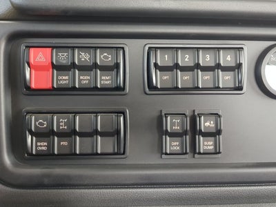 2025 Freightliner M2 106 Base