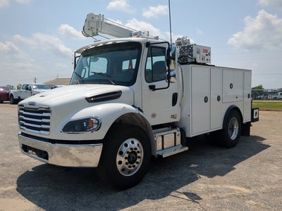 2025 Freightliner M2 106 Base