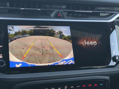 2026 Jeep Cherokee Laredo