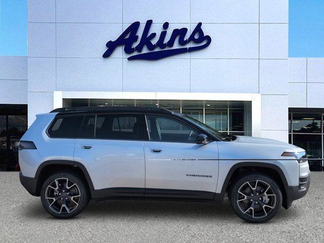 2026 Jeep Cherokee Overland