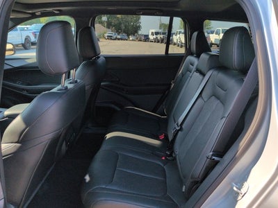 2026 Jeep Cherokee Overland