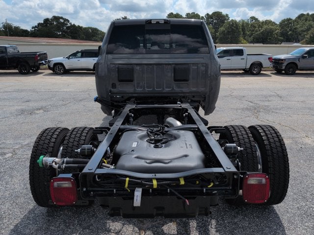 2027 RAM 4500 Chassis Cab Big Horn