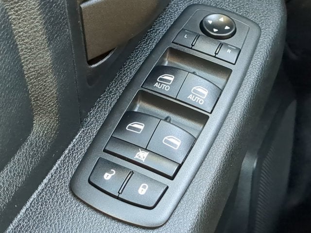 2021 RAM 5500 Chassis Tradesman