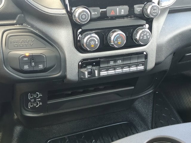 2025 RAM Ram 5500 Chassis Cab Service Body